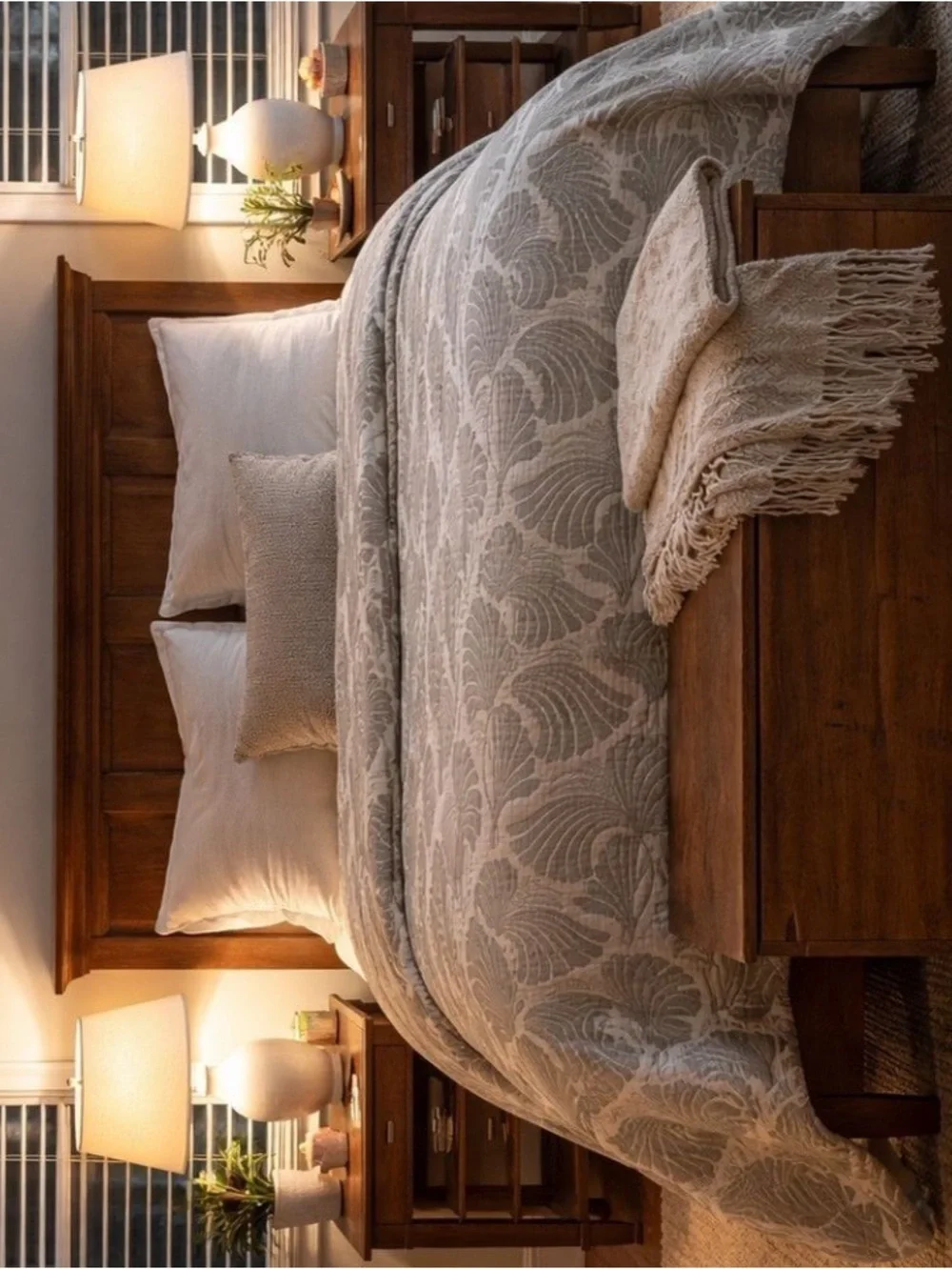 Greige Palms Quilted Woven Bedspread Luxury Blanket Woven Turkish Cotton Queen